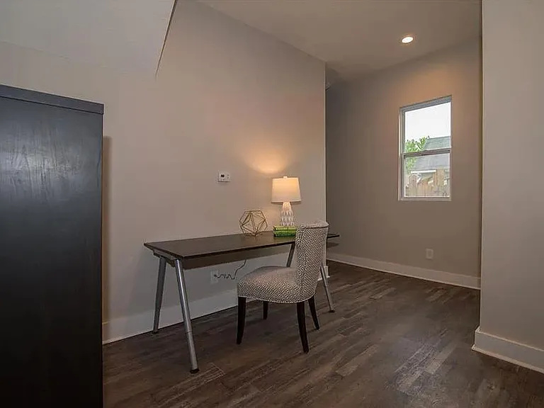 nook / office area