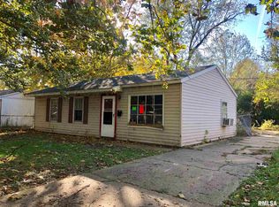 1916 Pope Ave, Springfield, IL 62703