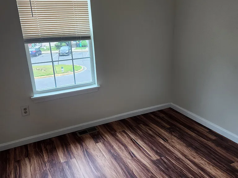 853 Saint Michaels Dr — Photo 28
