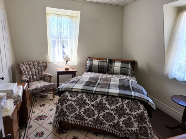 495 Main St #3, Wilbraham, MA 01095