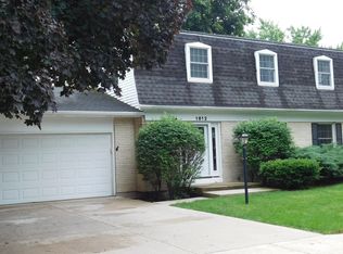 1812 Margaret Ln, Dekalb, IL 60115