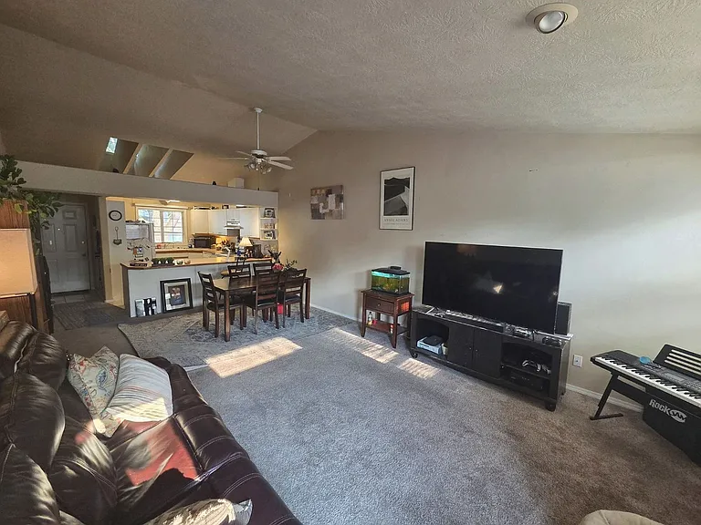 3310 N Dove Pl — Photo 4