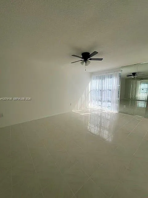 Avila Condo — Photo 4