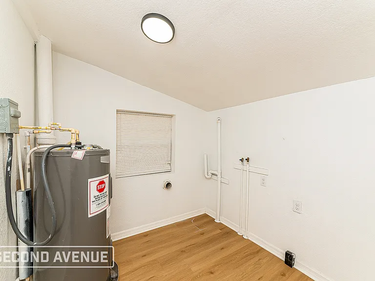 2710 22nd Ave S — Photo 21