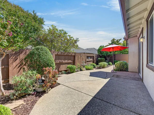 9963 Sheffield Way, Elk Grove, CA 95757