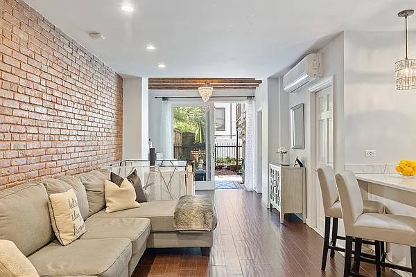 Sold by Compass | media 11