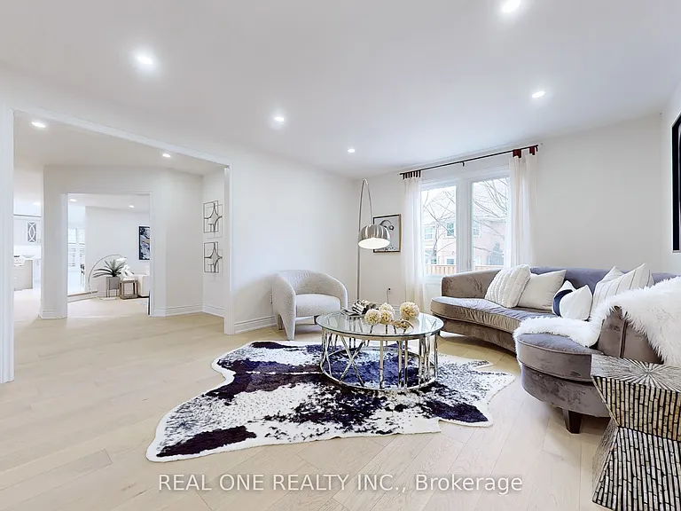 99 Aitken Cir — Photo 10
