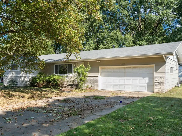 818 N Oak Grove Avenue, Springfield, MO 65802