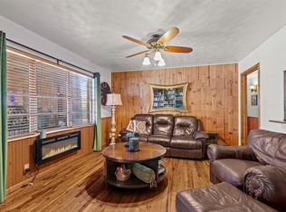 1008 Rosebud Dr, Azle, TX 76020