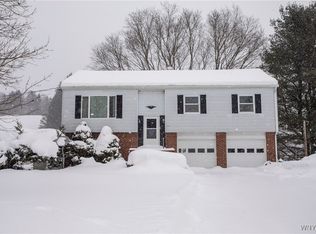 4582 Whalen Rd, Great Valley, NY 14741
