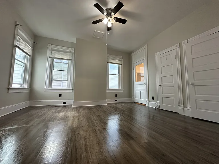 127 Poplar Ave #1 — Photo 10