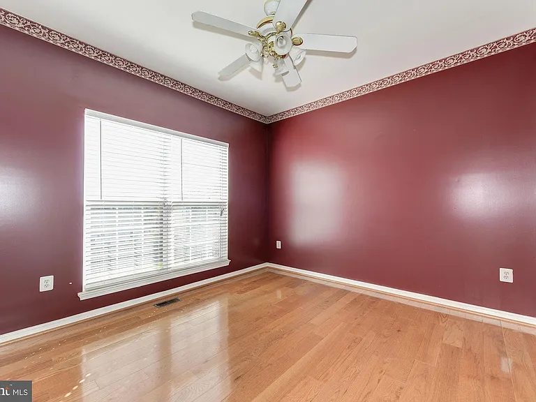 2768 Myrtlewood Dr — Photo 8