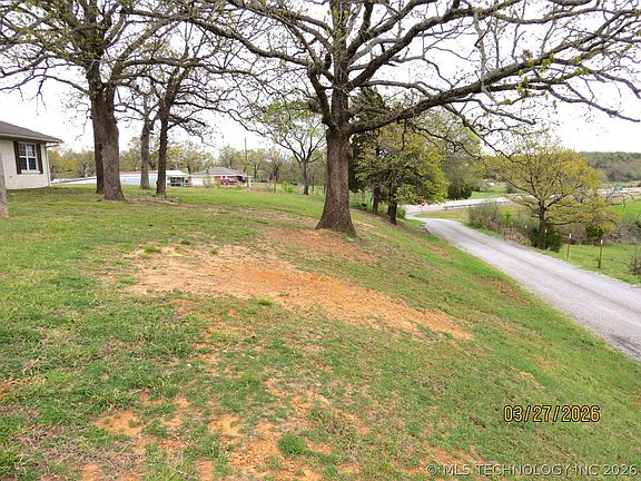3rd image of 2099 Grantham Rd E