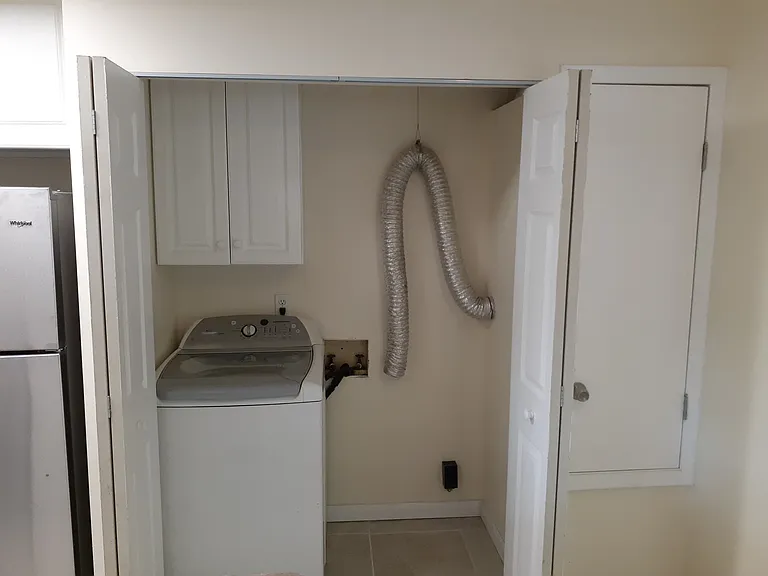 706 Valley Dr — Photo 14