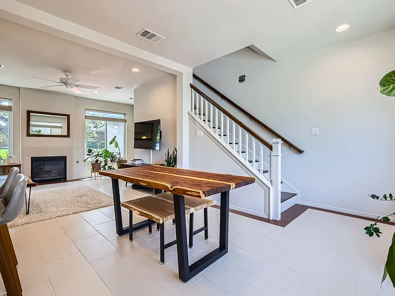 124 Cumberland Rd #204 — Photo 4