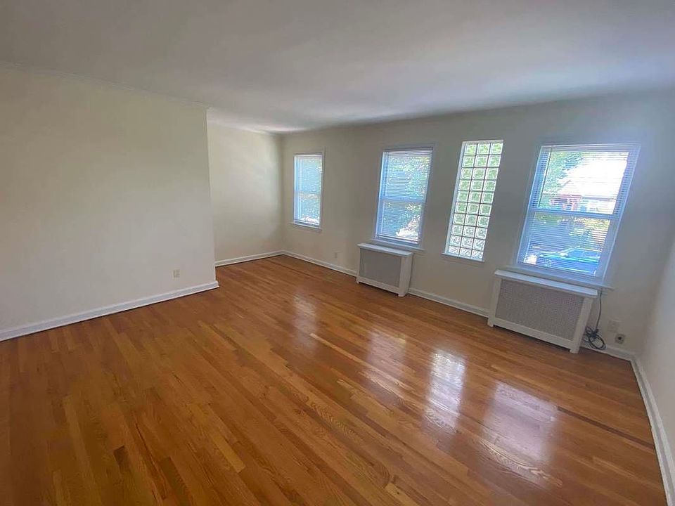 1st image of 21-31 47th St #2R