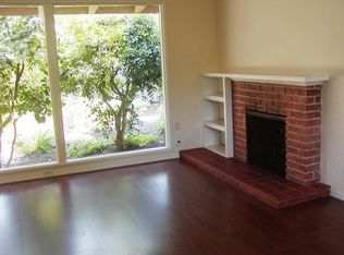 4 Gustafson Ct, Novato, CA 94947