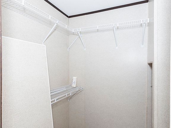 3rd image of 300746 McAly Rd