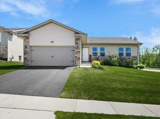 972 Margarets Way, Belleville, WI 53508
