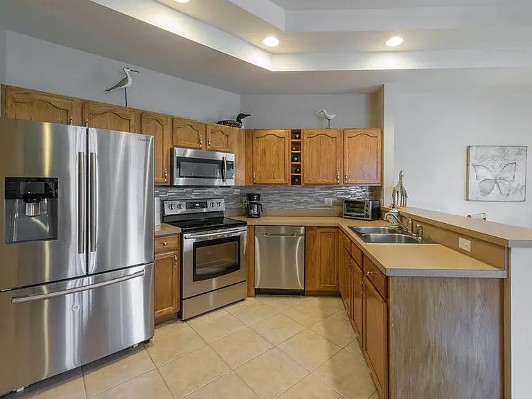 8376 Mulligan Cir #A — Photo 2