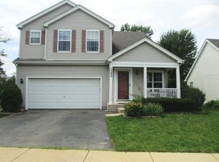1383 Deer Creek Ln, Lake In The Hills, IL 60156