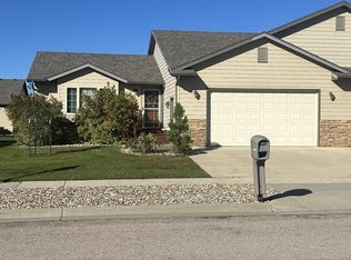 6823 Cog Hill Ln, Rapid City, SD 57702