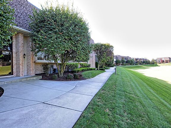 2nd image of 15700 Brassie Ct APT 1S