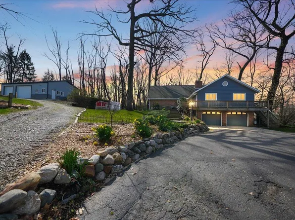 1686 W 300 N, La Porte, IN 46350