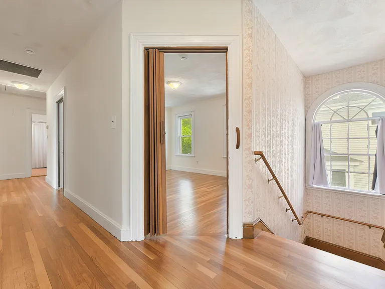 14 Westover St #2 — Photo 14