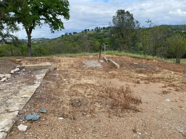 Summit Rd, Angels Camp, CA 95222