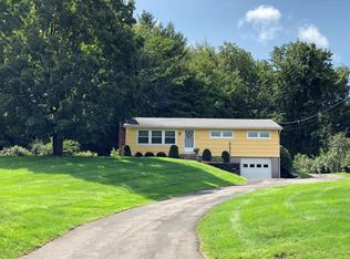 966 Bernardston Rd, Greenfield, MA 01301