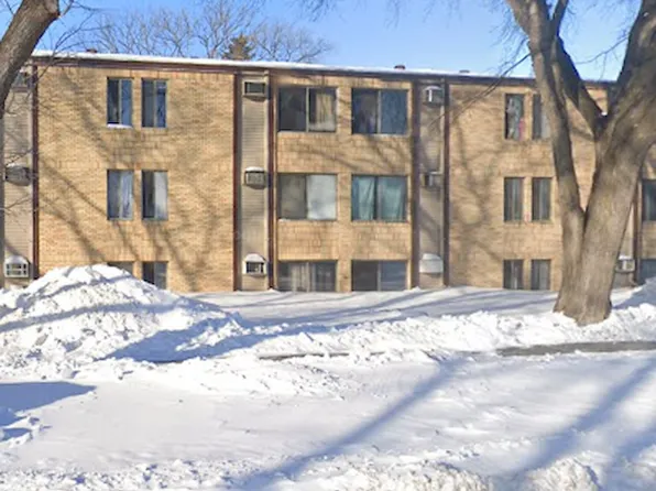 1321 13 1/2 St S APT 301, Fargo, ND 58103