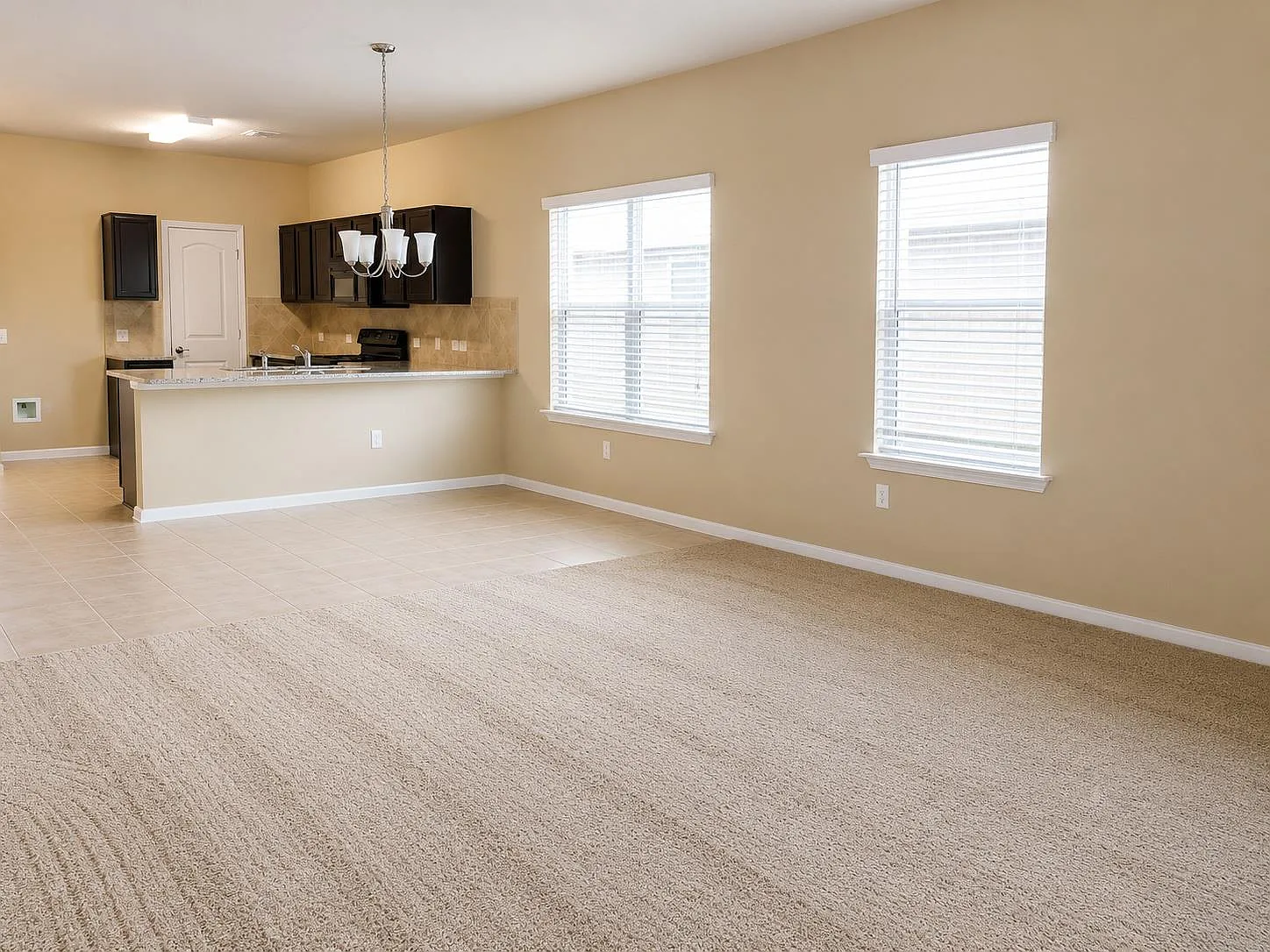 4 bed, 2.0 bath, 1789 sqft, $2,250 — Photo 3