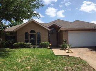 1907 Orange Blossom Dr, Laredo, TX 78045