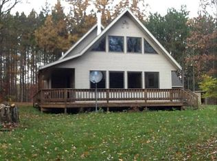 10224 E 28 3/4 Rd, Cadillac, MI 49601