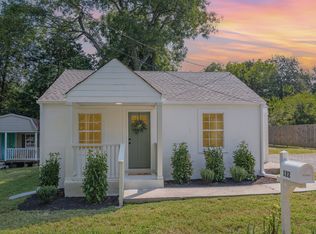 122 Waldron Cir, La Vergne, TN 37086