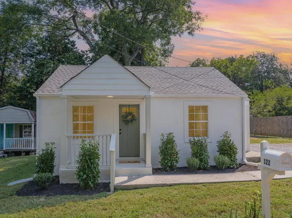 122 Waldron Cir, La Vergne, TN 37086