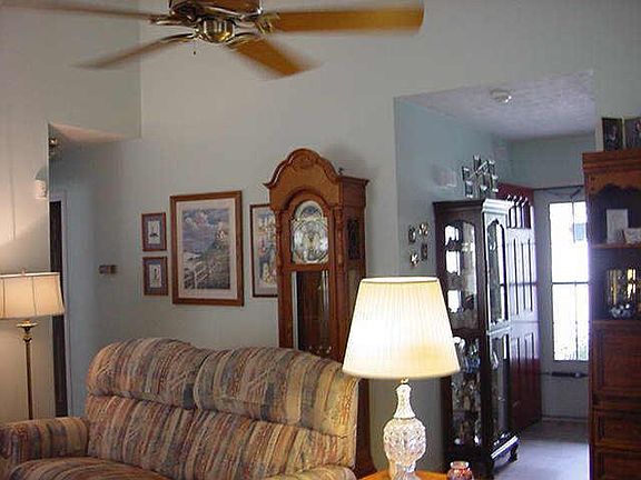 3rd image of 4817 W Oakforge Dr