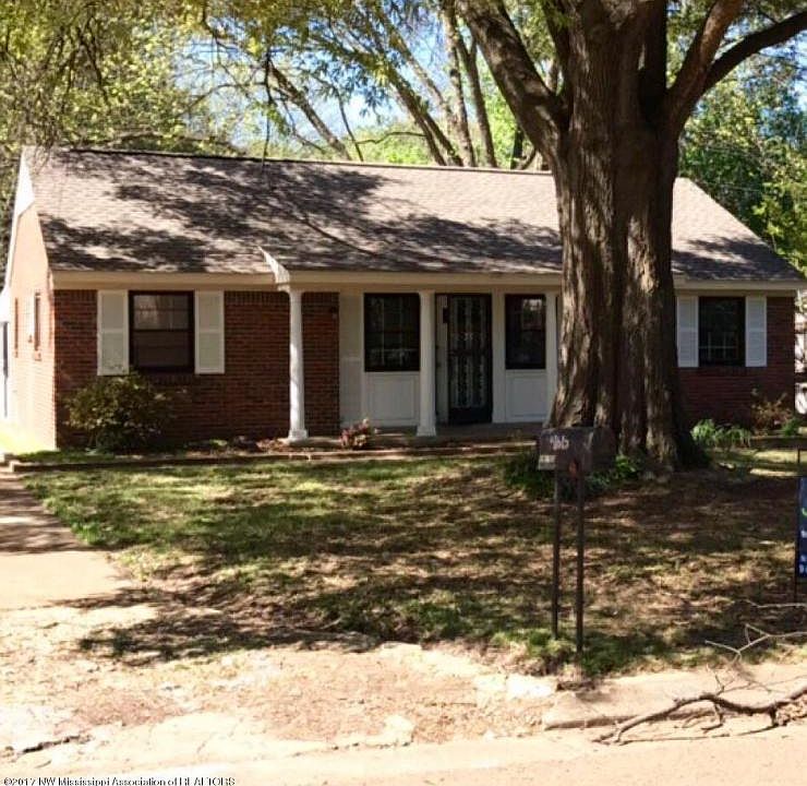 1st image of 1615 Hickory Dr