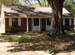 1615 Hickory Dr, Southaven, MS 38671
