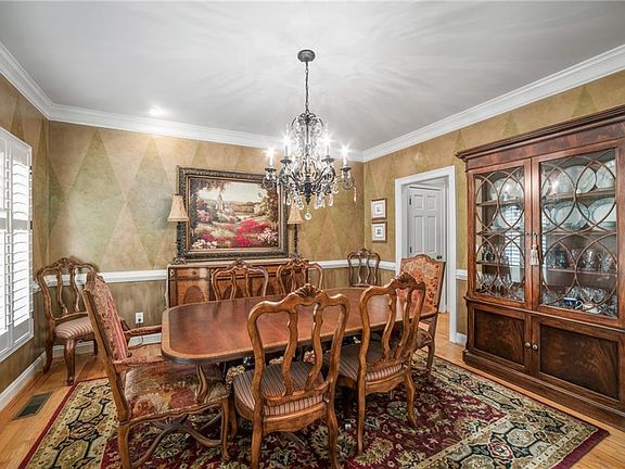 4th image of 3012 Bradshaw Club Dr