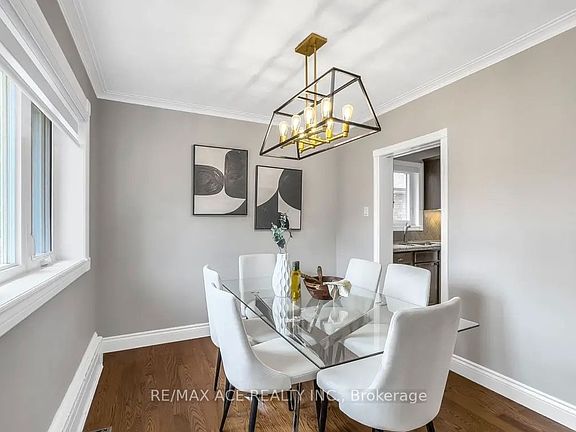 3rd image of 52 Ivorwood Cres