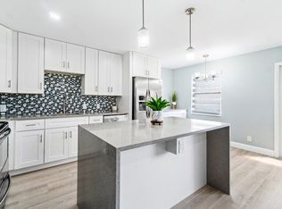 1087 Guildford E, Boca Raton, FL 33434