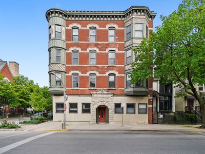 3055 N Seminary Ave APT 3S, Chicago, IL, 60657