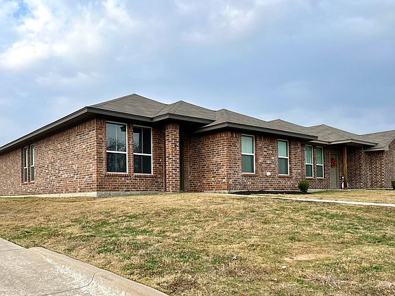 5th image of 21 Elk Dr