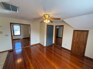(Undisclosed Address), Worcester, MA 01604