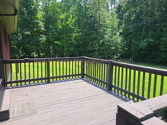 3rd image of 12421 Marsh Field Dr