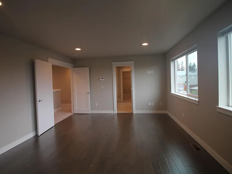 8232 37th Pl NE — Photo 17
