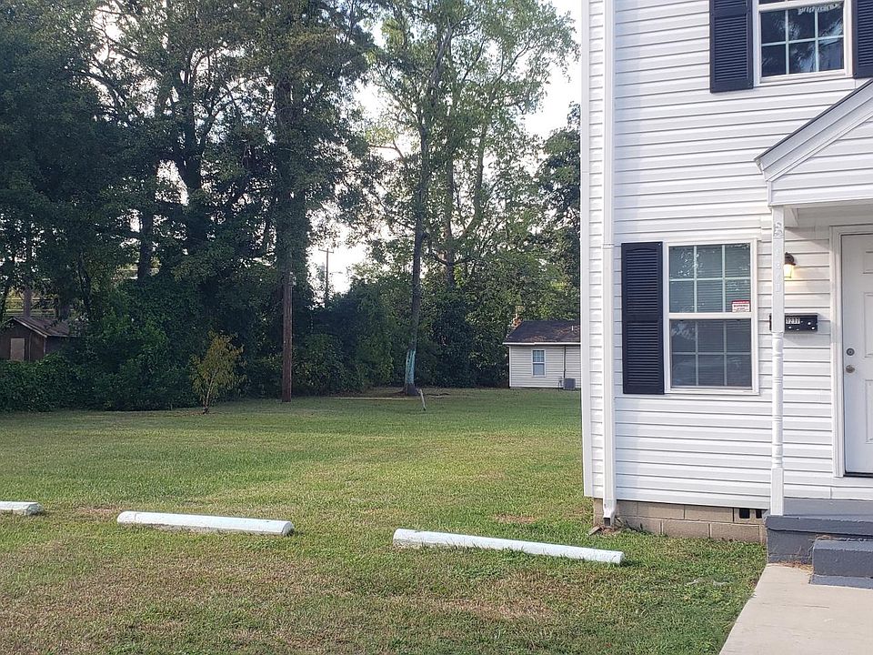 1st image of 1217 East St