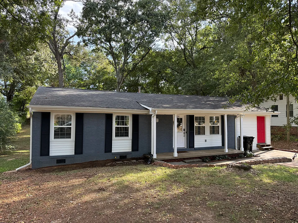 311 Boyd Ave